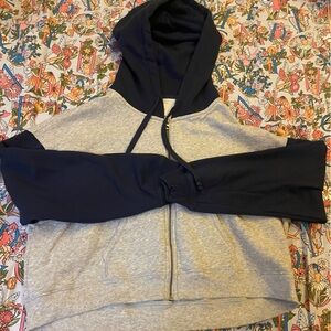 gray & blue cropped zip up